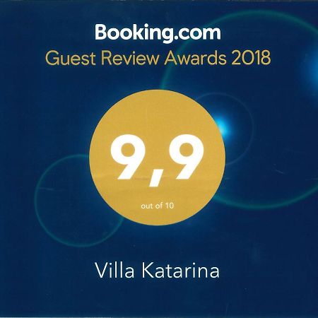 Villa Katarina Kastela Bagian luar foto